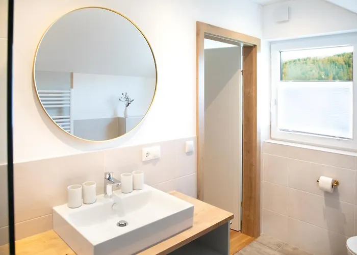 Daire Moosaik Strobl