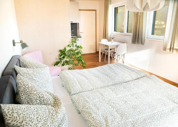 Daire Moosaik Strobl