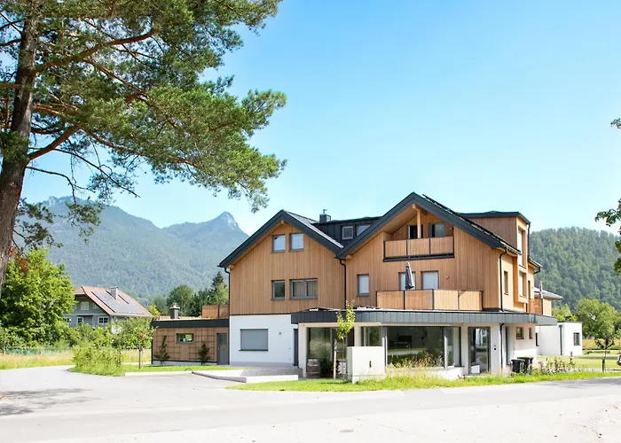 Daire Moosaik Strobl